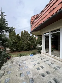 Eladó ikerház