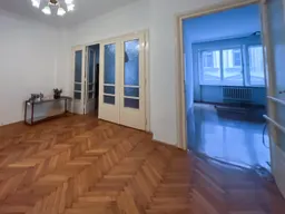 Dob utcai lakás